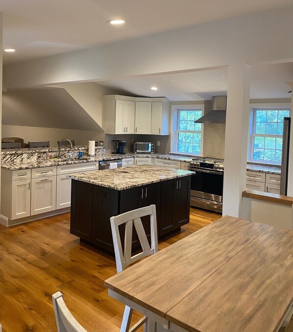 Brand new, fully stocked kitchen.