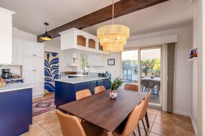 eclectic, artsy, cozy kitchen