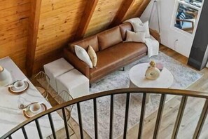 Convertible twin size bed