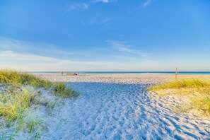 Strand