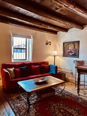 Spacious main room that is both comfortable and inviting.
