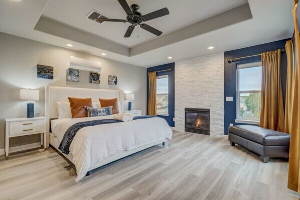 Step into Our King Bedroom Retreat! Bask in a Beautiful Ambiance, Ample Natural Light, and Spacious Comfort.