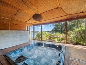 Bubbelpool inomhus
