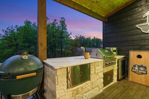 Outdoor kitchen that meets any chefs dreams.  Choose out of multiple cooking appliances.