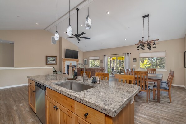 Kitchen 3