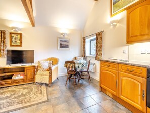 Dining Area | The Byre - Morrells Wood Farm, Leighton, near Shrewsbury