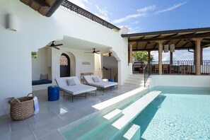 Pool deck
