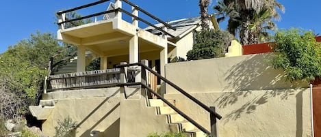 Handrail, House, Tree, Palm Tree, Staircase