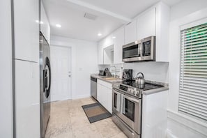 Clean kitchen