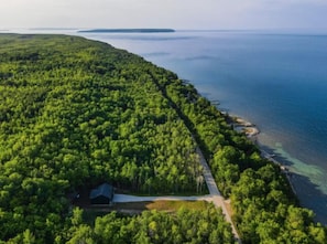 On approach to Birchwood Country House nestled amongst the Georgian Bay Ridgeline. 