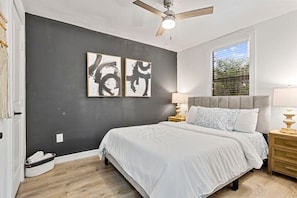 Private Queen bedroom with closet