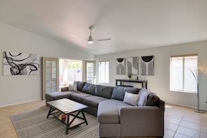 Living Room | Single-Story House | 4 Mi to Arrowhead Towne Center
