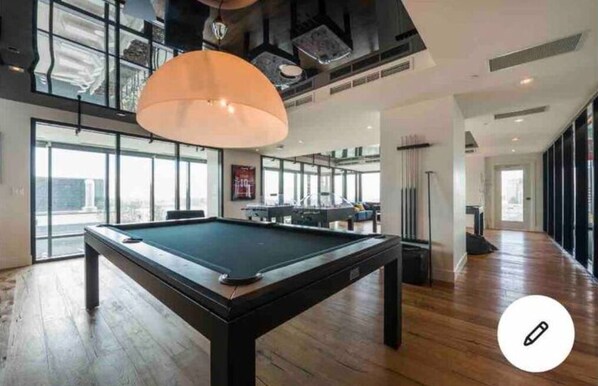 Game room