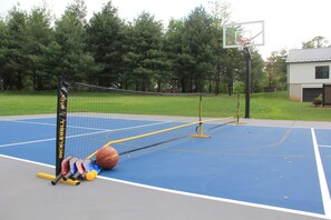 Sport court