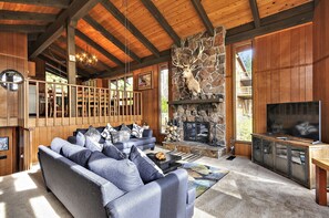 Living Room with open fireplace