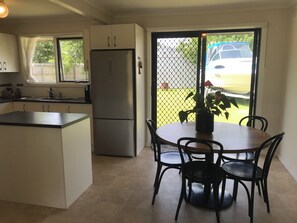 Dinning / kitchen