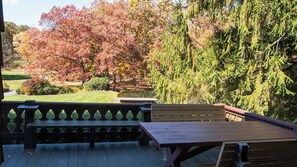 Guests can dine outside with a view overlooking the pond.