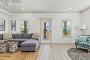 Open Entry Way