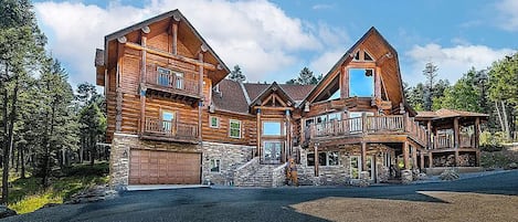 6,000 sq. ft. Custom Log Home on 25+ acres. 6 Bedrooms, 4 bathrooms, game room