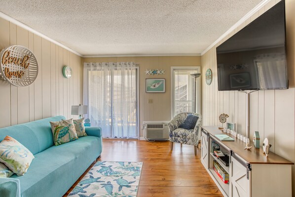 Myrtle Beach Vacation Rental | 2BR | 2BA | 900 Sq Ft | Stairs Required