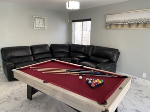 Spielezimmer