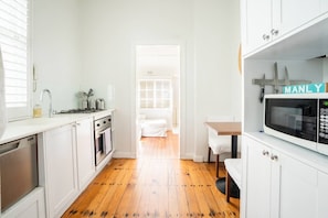 You will have a well-equipped kitchen with an oven and dishwasher for when you prefer home-cooked meals.