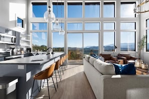 Welcome to Infinity Views!