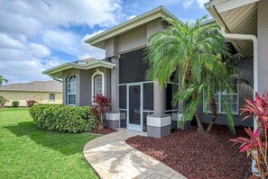 Welcome to Villa Palm View