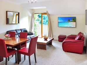 Living area | Family Lodge No.4 - Atholl Palace Holidays, Pitlochry