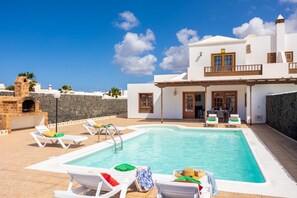 Beautiful villa with private pool and terrace