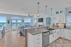 Kitchen - Main Level (level 3)
