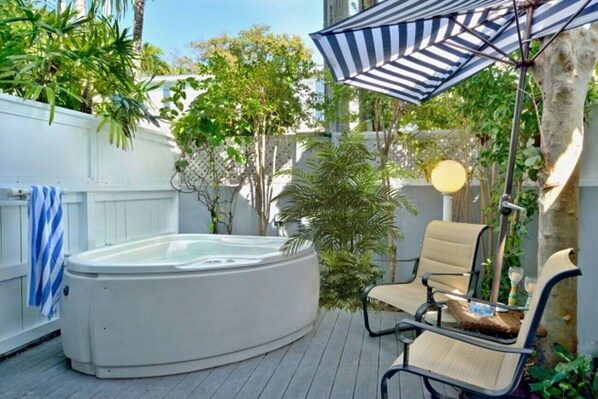 Bubbelpool utomhus