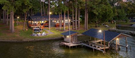 Welcome to The Pines at Cedar Creek Lake!