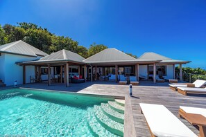 Large heated pool, with an expansive terrace, loungers, deck chairs. Barbecue.