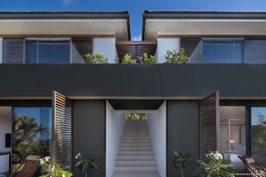 Two level property. Private parking at the entrance of the property.