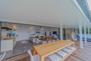 Ulkoruokailutilat