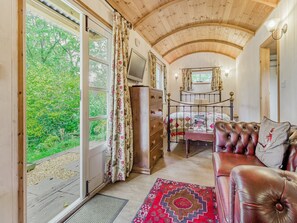 Open plan living space | Shepherds Retreat - Morrells Wood Farm, Leighton, near Shrewsbury