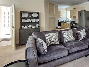 Open plan living space | Cottage 2 - Barmoor Castle, Berwick-upon-Tweed