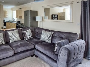 Open plan living space | Cottage 2 - Barmoor Castle, Berwick-upon-Tweed
