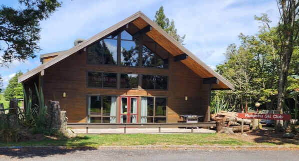 Ruapehu Ski Club Lodge Turoa Alpine Village