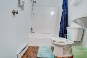 Clean Toilet
