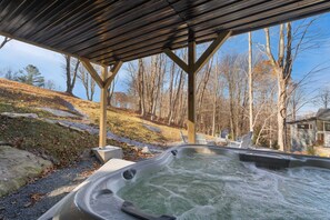 Covered Hot Tub on the Lower Patio and Fire Pit Beyond