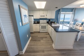 Large Kitchen Area, Beautifully Decorated