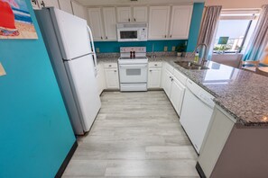 Large Kitchen Area, Beautifully Decorated