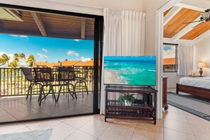 Large glass doors and windows to let the outside 'in'