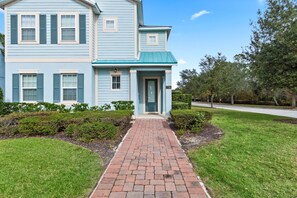 7786-linkside-loop--four-corners--fl-34747---03.jpg