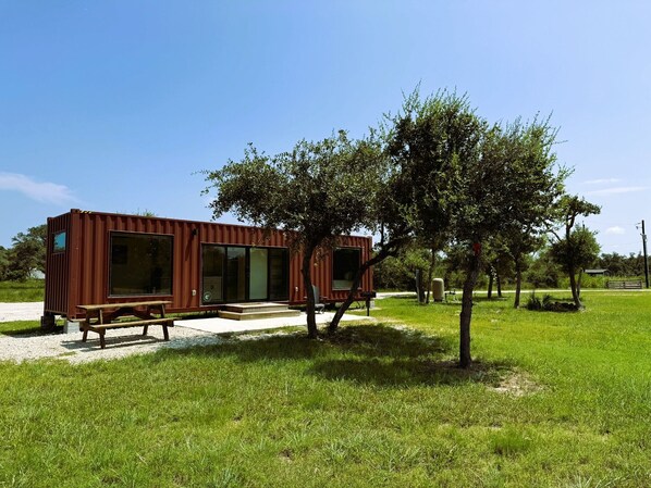 Side view with patio table