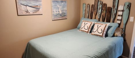 The Paddle Bedroom