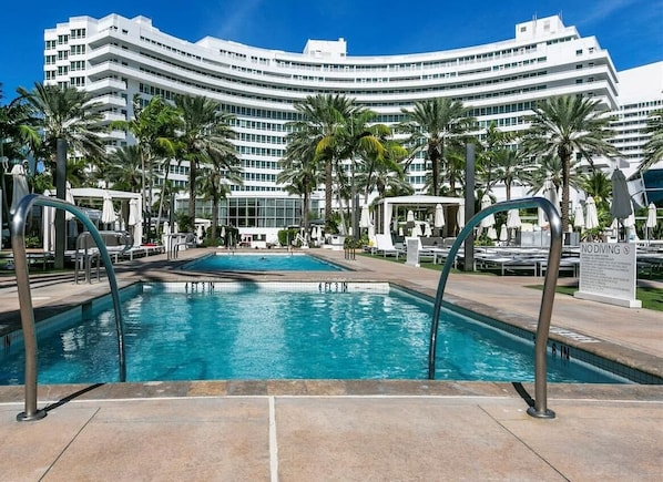 "The property was beautiful. The staff was amazing. The food was unbelievable. I can’t wait to come back here again!" -Wesley C.