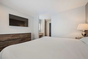 Unit with King bed